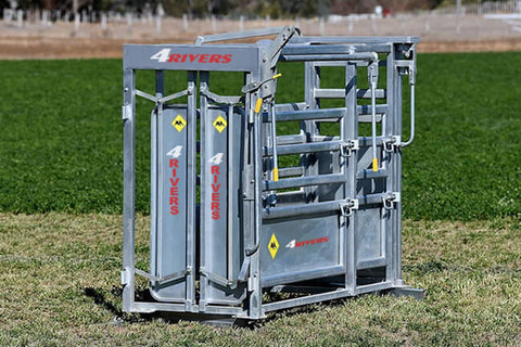 4Rivers - 4Star Vet Squeeze Chute